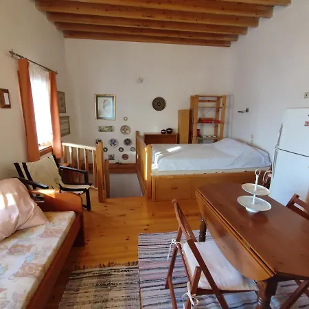 Omorfo House Aszklipiío