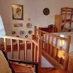 Omorfo House 펜션